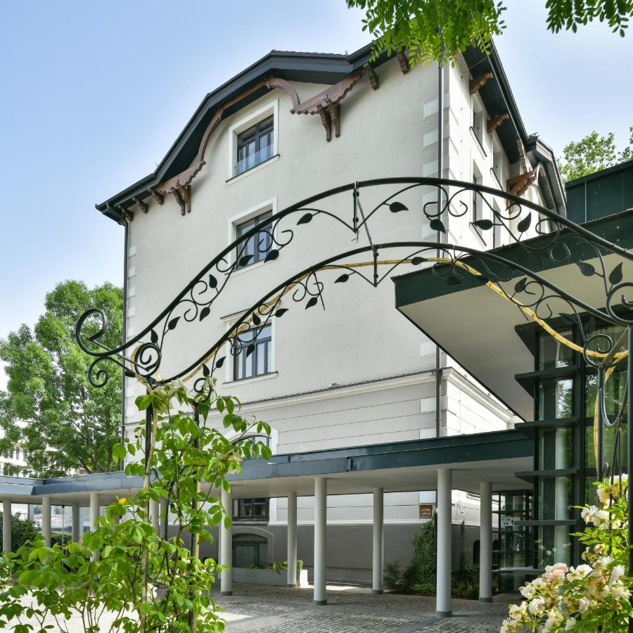 Heritage Hotel Krone Sarajevo Exterior photo